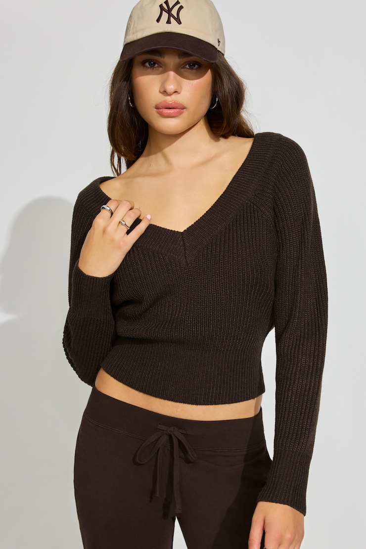 Rylie Supersoft V-Neck Top Brown - Image 2