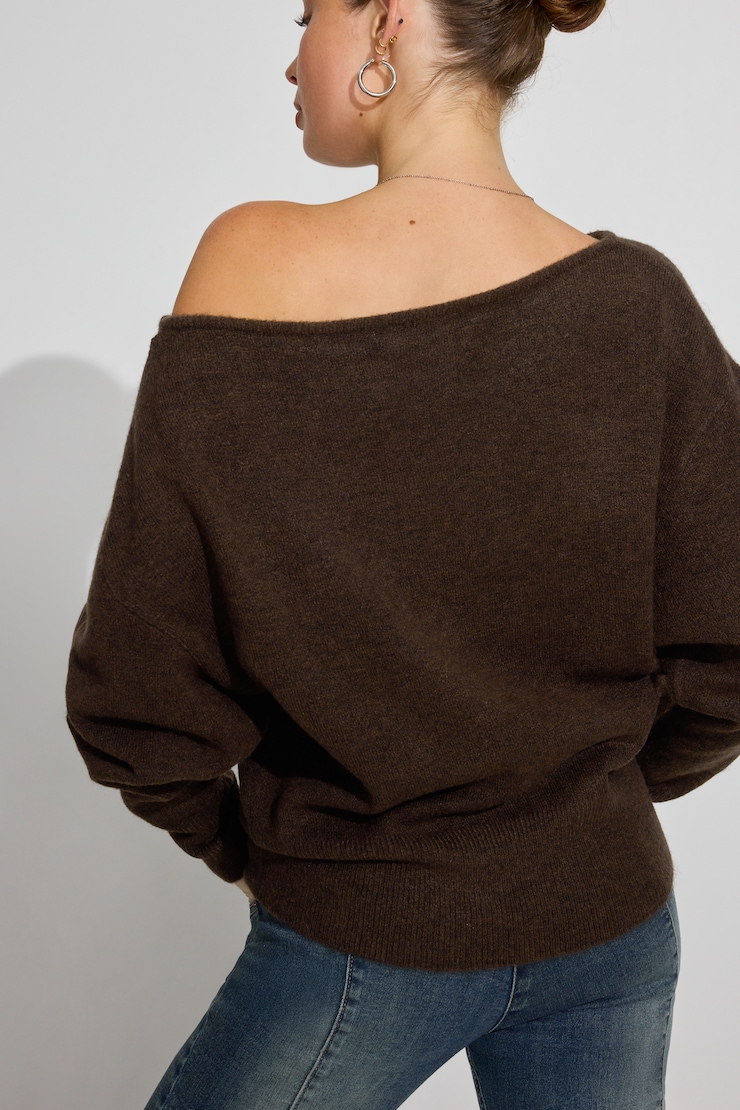 Rory Relaxed Off Shoulder Sweater Brown - Image 3