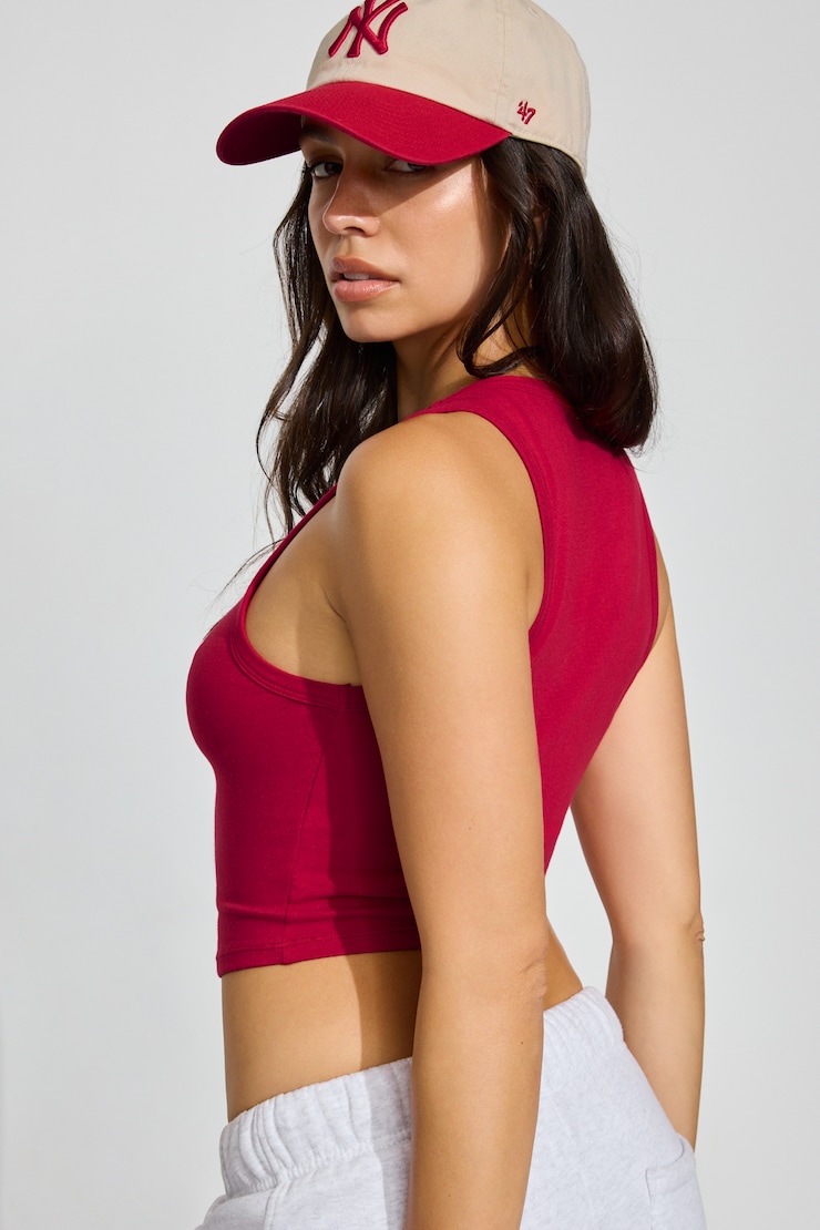Mid Neck Cropped Tank Top Red - Image 2
