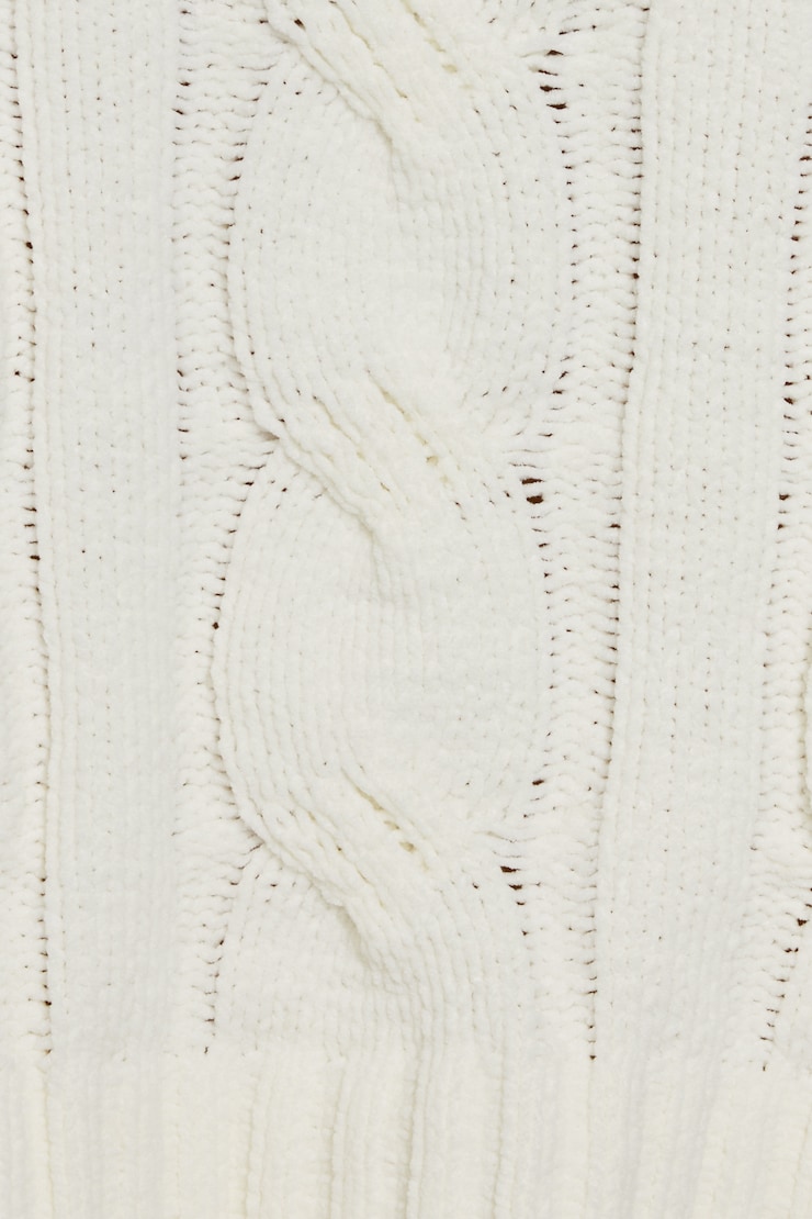 Chenille Cropped Cable Sweater Beige - Image 5